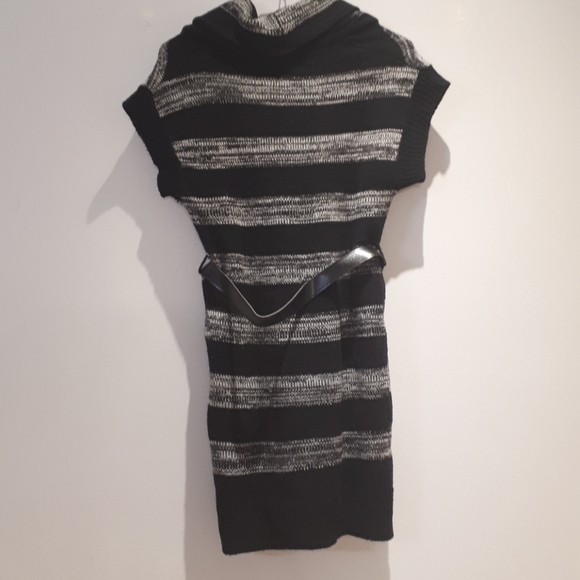 MAGAZINE black & grey dress w/ sleeves + belt - Picture 2 of 5